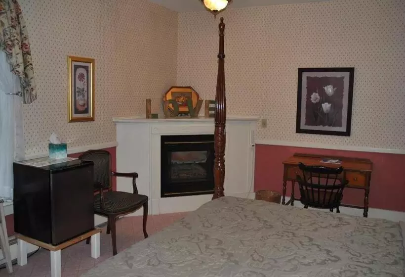 Bed and Breakfast Echo Lake Inn