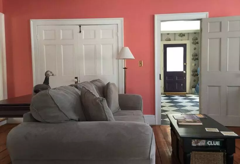 ベッドアンドブレックファースト Eddington House Inn