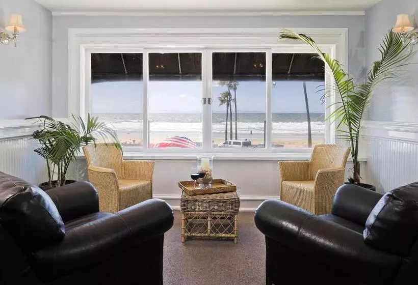 ベッドアンドブレックファースト Newport Beach