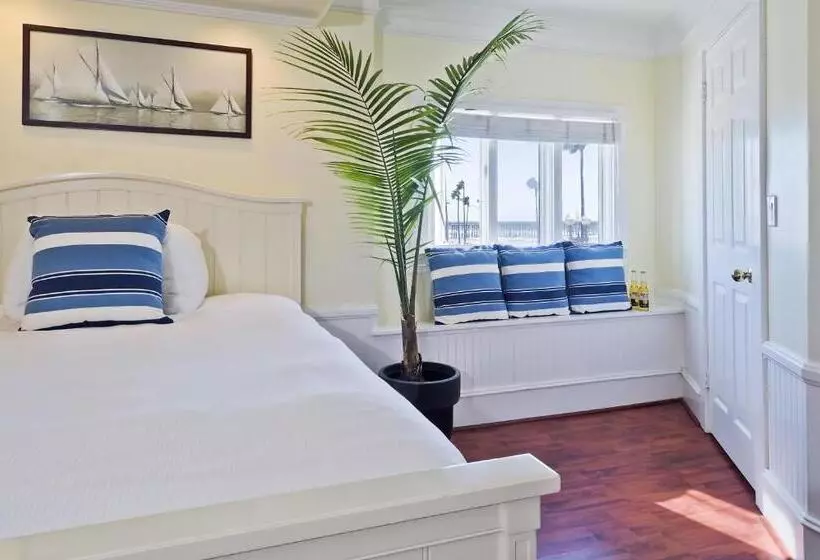 ベッドアンドブレックファースト Newport Beach