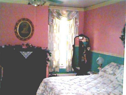 ベッドアンドブレックファースト Russell-cooper House