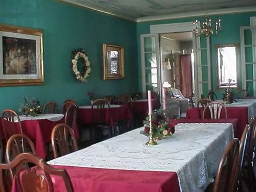 Bed and Breakfast Russell-cooper House