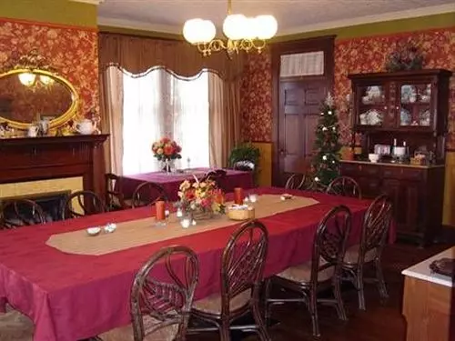 Bed and Breakfast Russell-cooper House