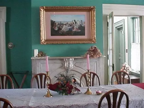 Bed and Breakfast Russell-cooper House