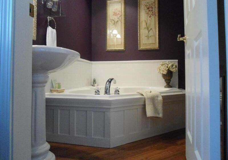 مبيت وإفطار The Beacon Inn At Sidney