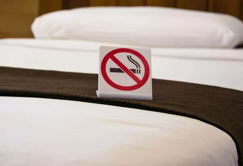 California Suites Motel