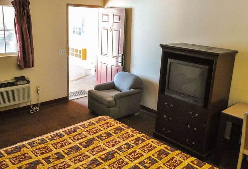 California Suites Motel