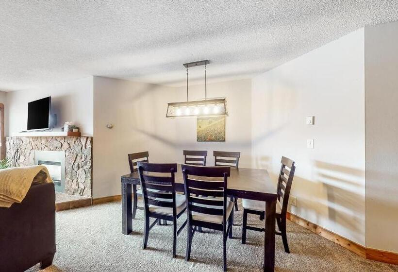 فندق Breckenridge Ski Hideaway