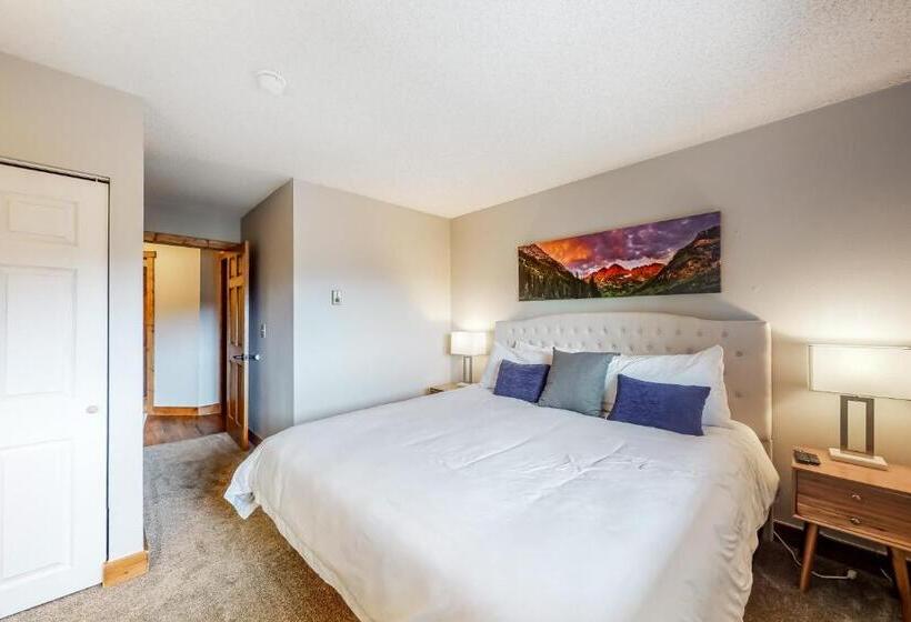 فندق Breckenridge Ski Hideaway