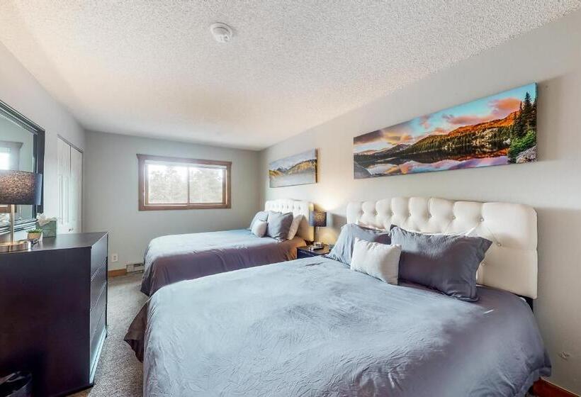 فندق Breckenridge Ski Hideaway