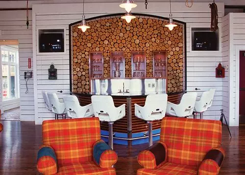 Hotelli Embarc Blue Mountain