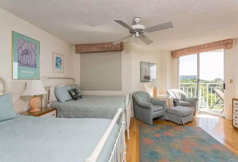 هتل Hodnett Cooper's North Breakers Condos