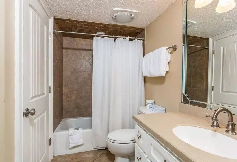 هتل Hodnett Cooper's North Breakers Condos