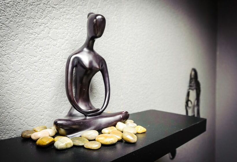 Szálloda Peterborough Inn & Suites