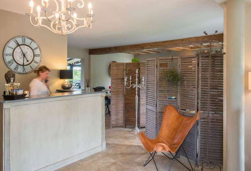 בית מלון כפרי Domaine De Bellevue, The Originals Relais