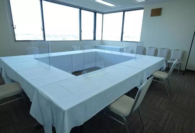 فندق Route Inn Grantia Komatsuairport