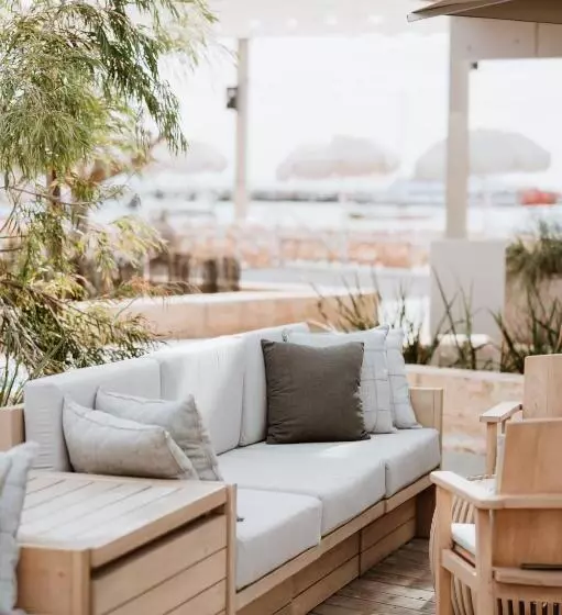 هتل Samphire Rottnest