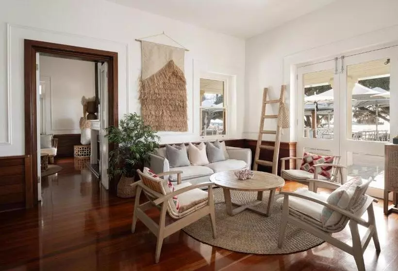 هتل Samphire Rottnest