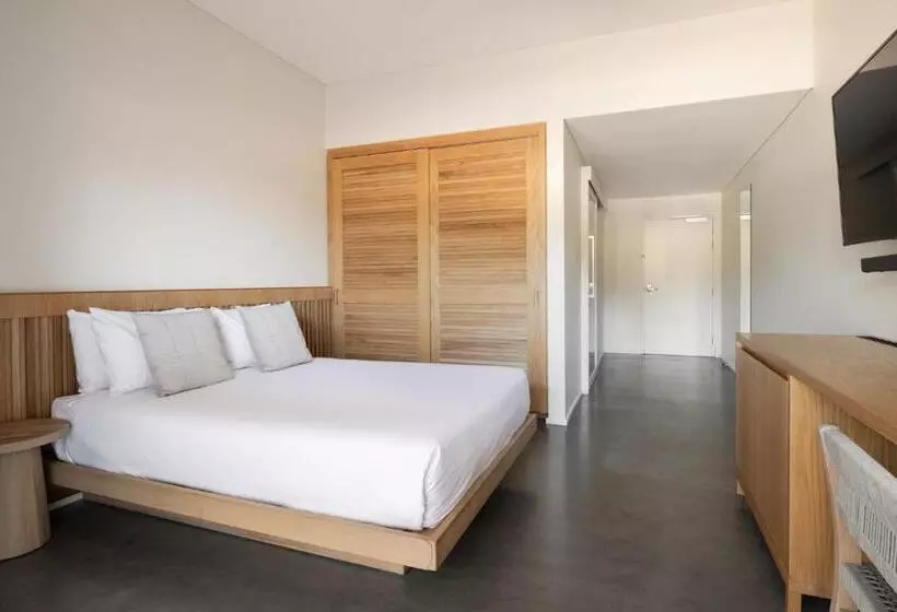 هتل Samphire Rottnest