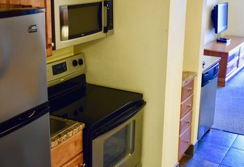 فندق Schooner Ii Beach And Racquet Club