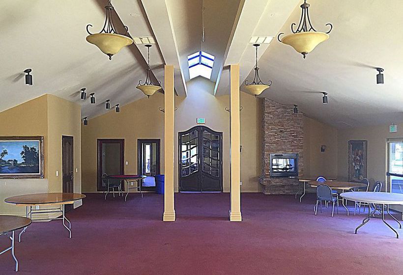 ホテル Tuscany Hills Resort