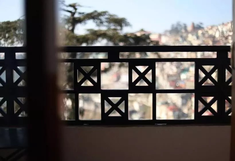 Willow Banks Boutique 4 Star Hotel On The Mall Road Shimla