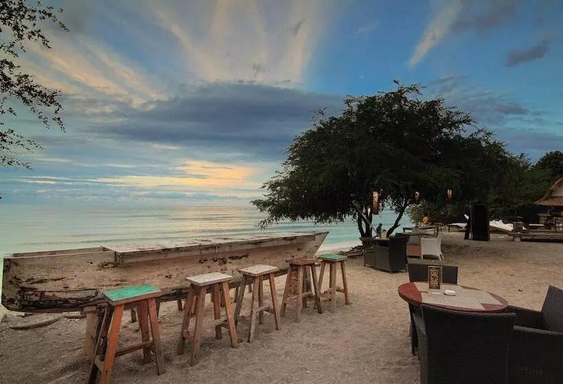 Курорт Jambuluwuk Oceano Gili Trawangan