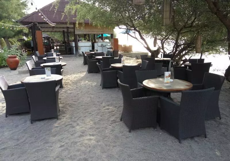 Курорт Jambuluwuk Oceano Gili Trawangan