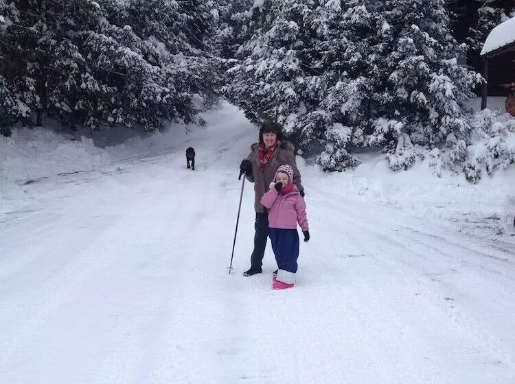 Kiwassa Lake Bed & Breakfast