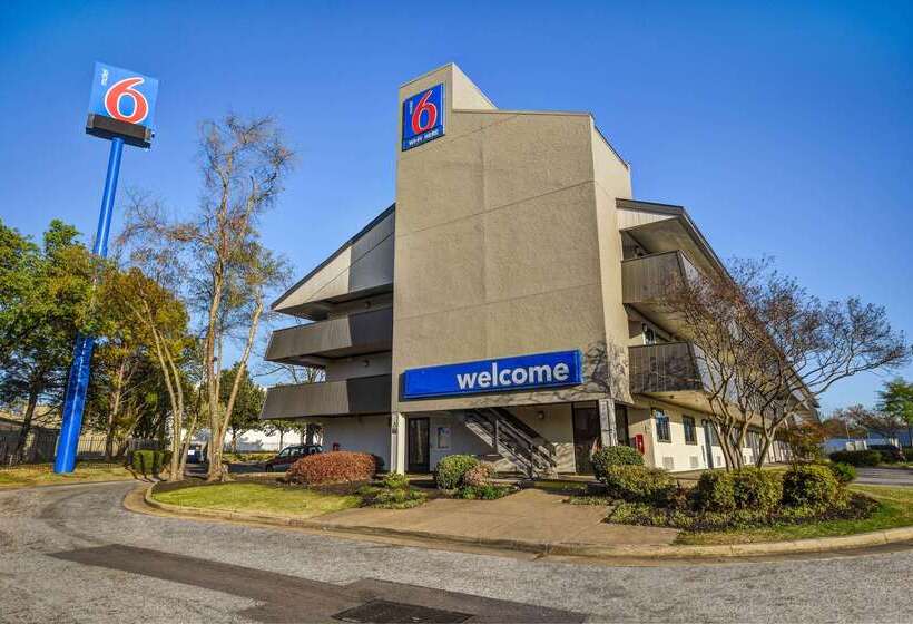 Motel 6memphis, Tn  Downtown