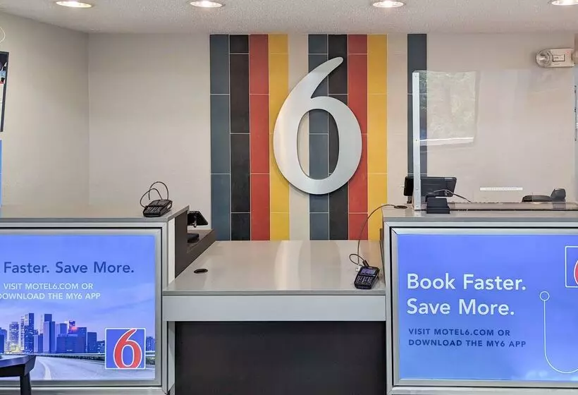 Motel 6 Nashua, Nh South