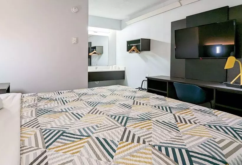 Motel 6 Nashua, Nh South