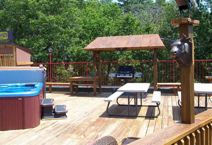 فندق على الطريق Stonegate Lodge