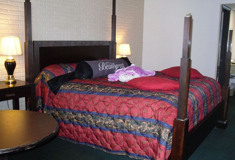 فندق على الطريق Stonegate Lodge