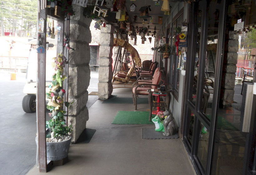 فندق على الطريق Stonegate Lodge