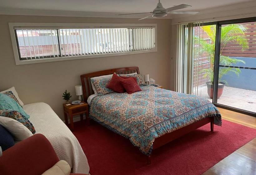 פנסיון Anchors B&b