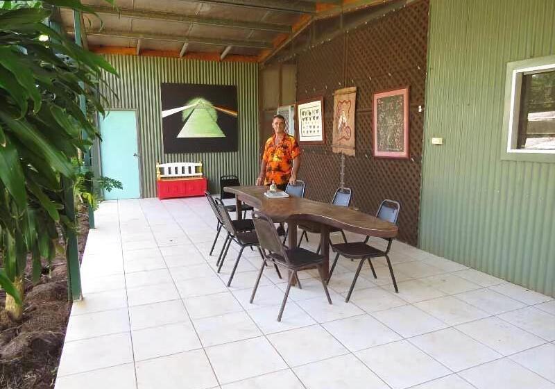 بنسيون Batchelor Butterfly Farm