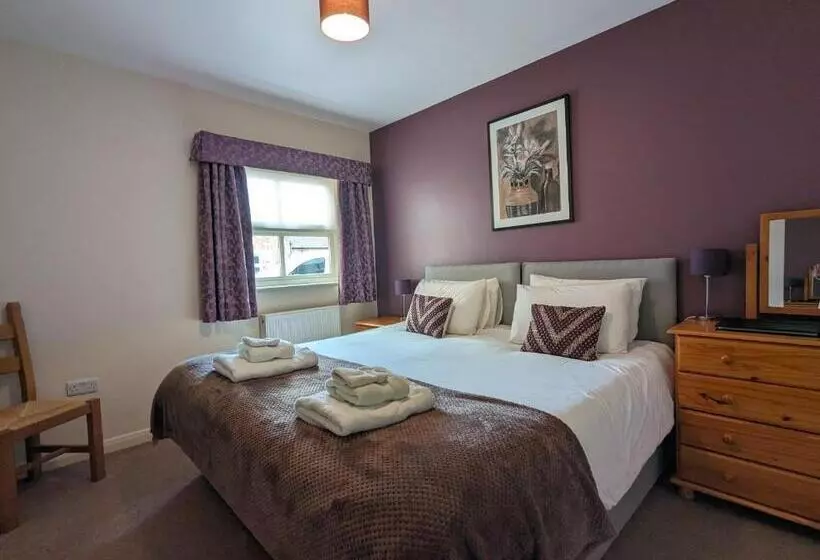 膳宿费 Wold Escapes, Highfield Farm