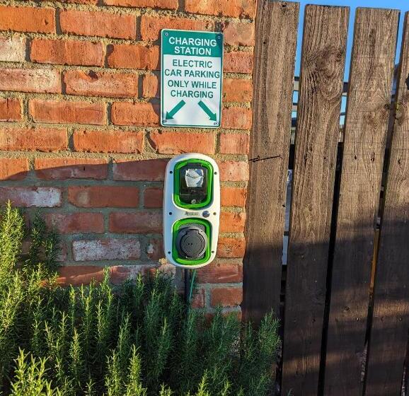 Пансион Wold Escapes, Highfield Farm