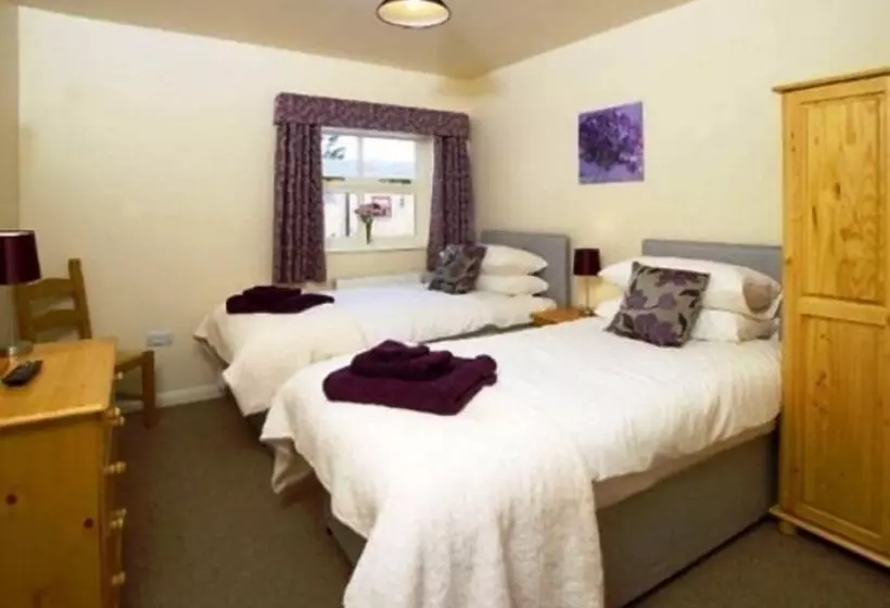 膳宿费 Wold Escapes, Highfield Farm