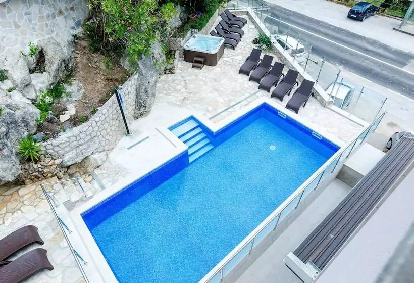 Villa Babilon
