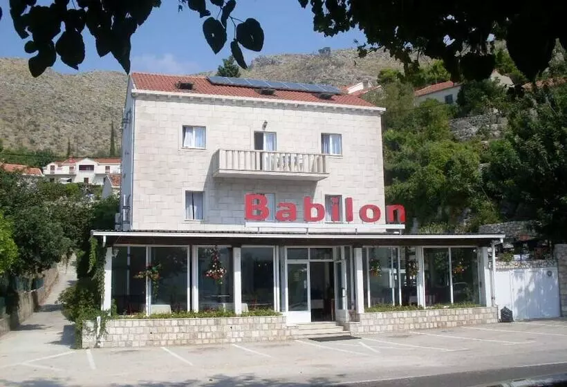 Villa Babilon