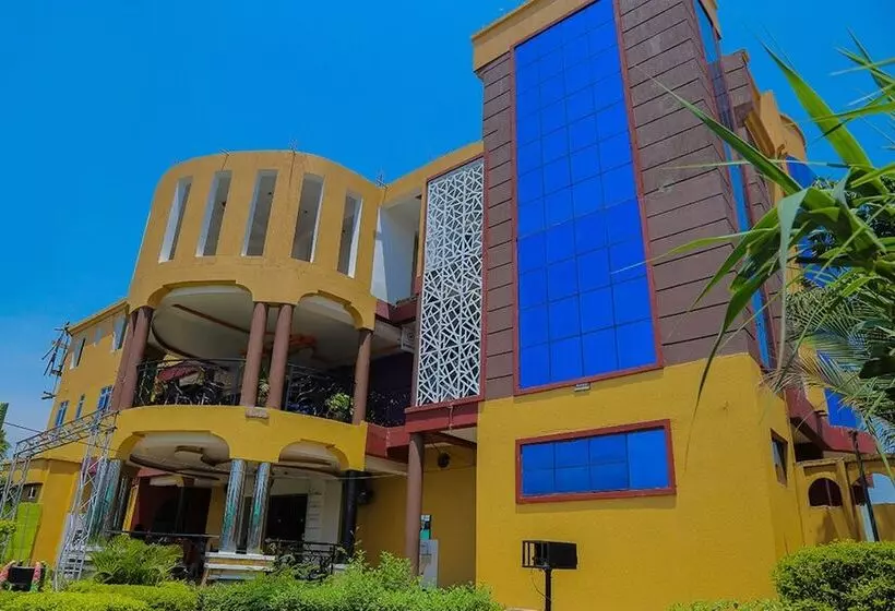 Kamwe Kamwe Hotel & Spa