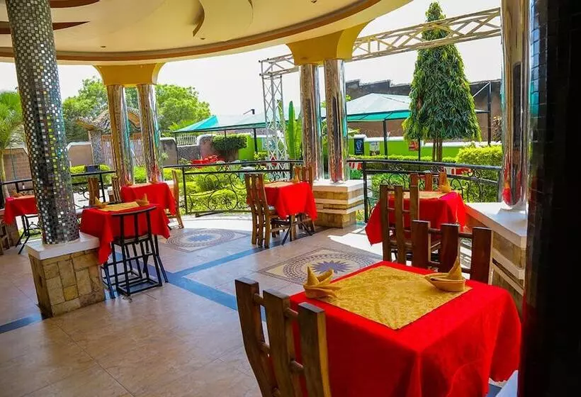 Kamwe Kamwe Hotel & Spa