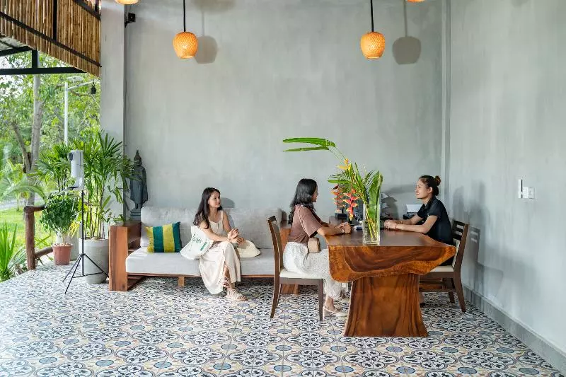 هتل Rivertree Villa & Resort