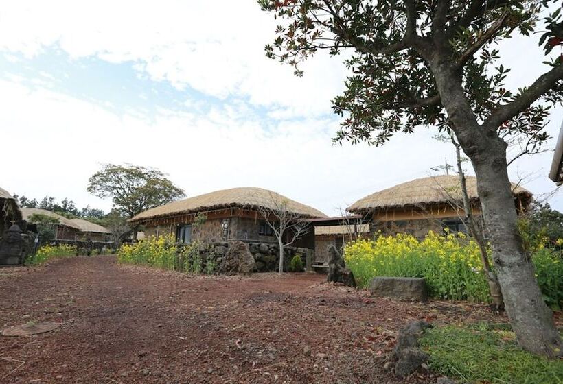 Hotel Seogwipo Chogain Inn Guest House