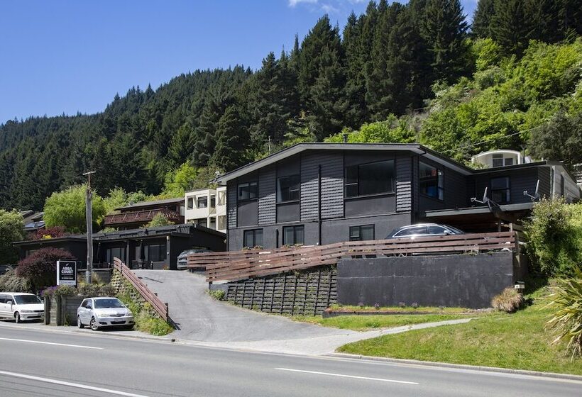 Abba Court Motel & Apartments