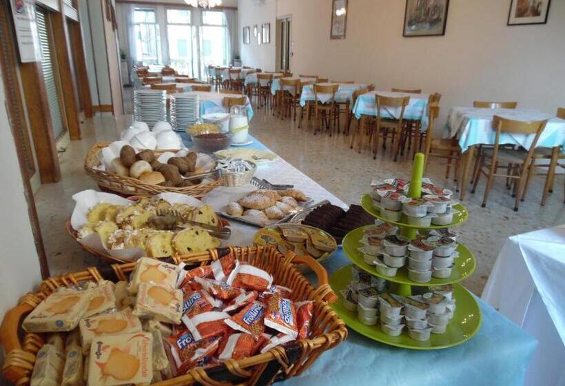 تختخواب و صبحانه Casa Caburlotto