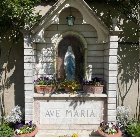 تختخواب و صبحانه Casa Caburlotto