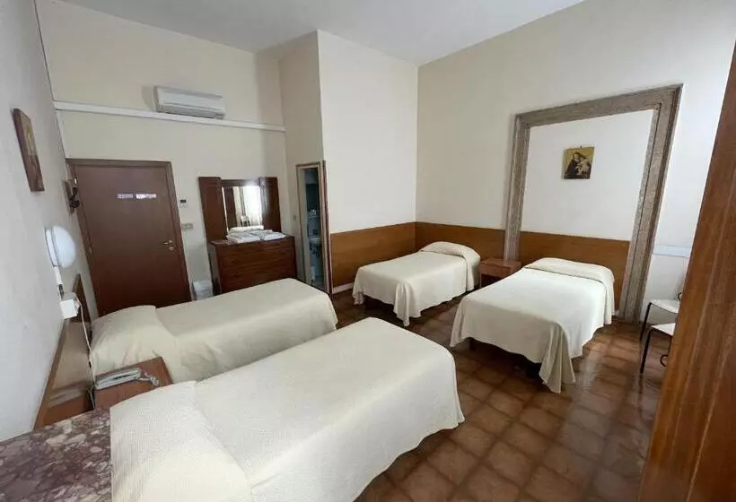 تختخواب و صبحانه Casa Caburlotto